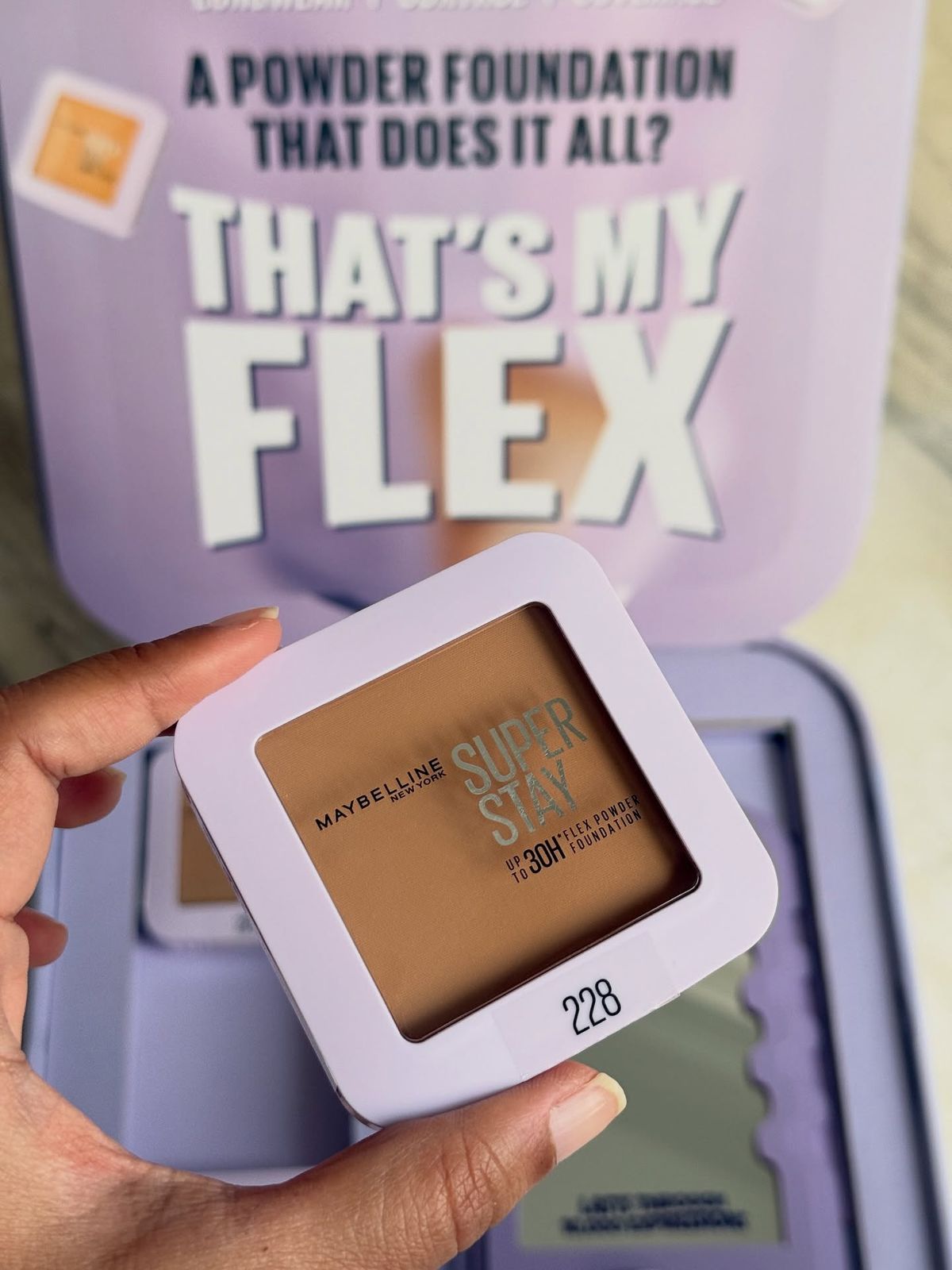 Maybelline New York Super Stay Flex Powder Foundation Compact, 120, Full Coverage, 30H Full Coverage, Perfect for Oily Skin, Waterproof & Sweatproof, 9g
